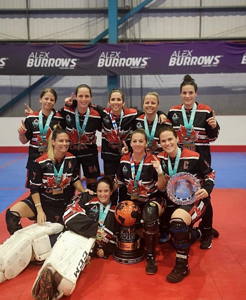 image of canada womens ball hockey team