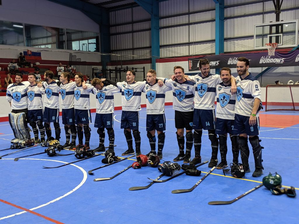 image of quebec men's ball hockey team